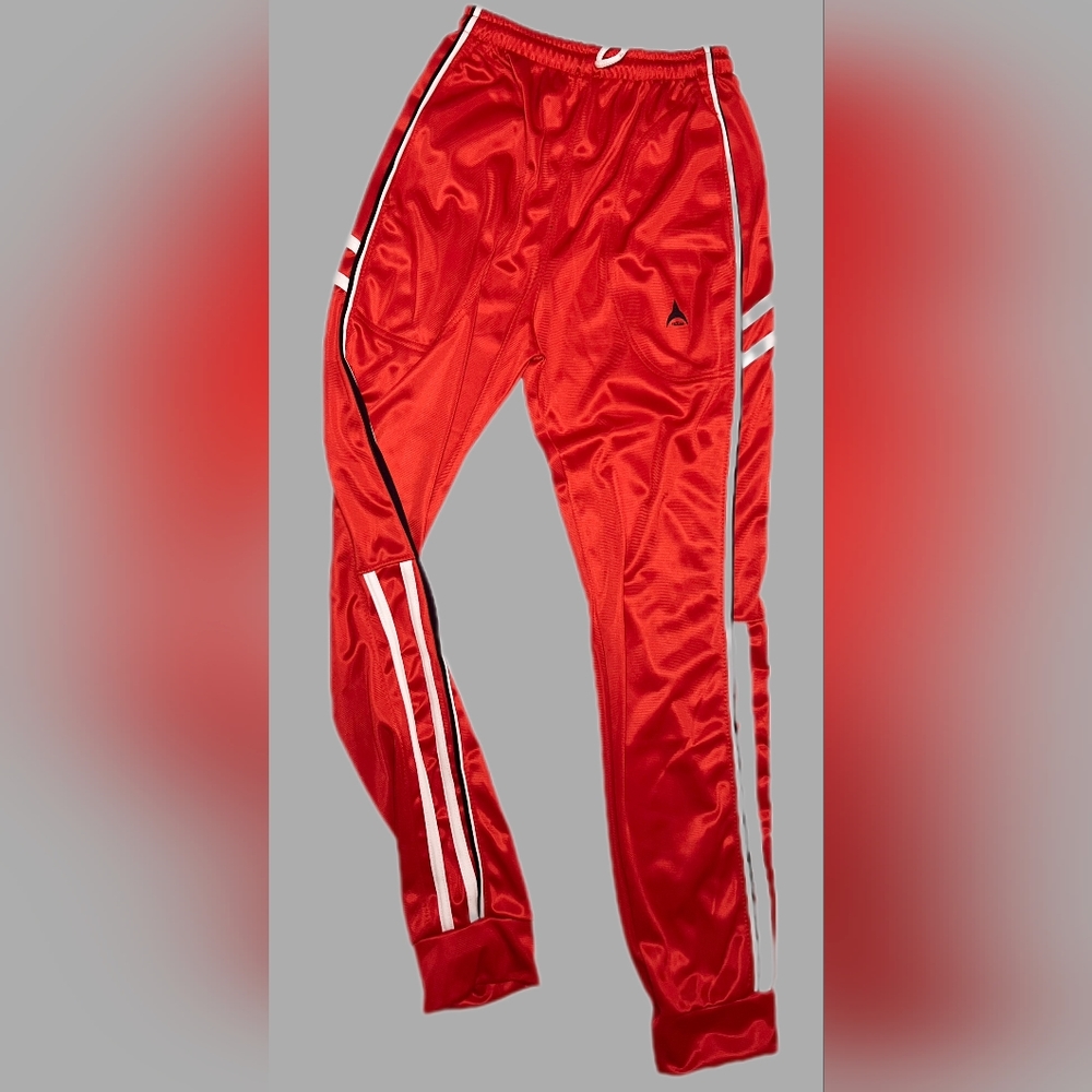 Russell Insulated Windbreaker Red and White Sweatpants Size Small